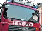 Scherbenhaufen im Kreisverkehr in Weilheim