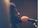 Retro-Riese: Michael Kiwanuka im Ampere in München