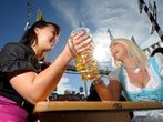 Wiesn-Biergärten werden überdacht