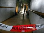 Mann pinkelt an Polizeiwache - Strafe