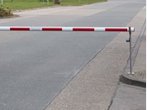 Unsinnige Sparwut: Autofahrer durchbricht Schranke in Starnberger Tiefgarage