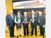 Strahlende Sieger: Peter Winter (li., Pr&auml;sident Bayerischer Blasmusikverband) und Landesdirigent Dieter B&ouml;ck (re.) gratulieren (ab 2. v. li.) Josef Kronwitter (T&ouml;lz), Hans &Ouml;sterreicher (Volkach) und Robert Sibich (Welden). foto: gronau