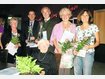 Ehrenurkunden erhielten (v.l.) Ursula Schmid (22 Jahre), Norbert Merk (25 J.), Franz Bleichner (25 J.), Ursula Feichtmair (20 J.), Barbara Baier-Schedl (20 J.) und Elisabeth Hoppe (vorne). Ebenfalls geehrt wurden in Abwesenheit Wilhelmine Katzenberger (22 J.), Gotthard Berg (25 J.), Simon Engerer (25 J.), Magdalena Franke (25 J.) und Georg Mair (25 J.)