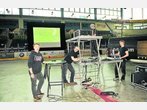 Champions League: Fußball erobert das Eisstadion