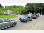 Elbestraße: Eigene Spur für Linksabbieger