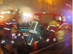 Rollerfahrer gerät unter LKW und stirbt