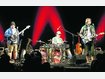 Ausverkauft war der Abend der Musikkabarett-Gruppe &bdquo;Da Huawa, da Meier und I&ldquo;. Ihr Auftritt war der letzte Programmpunkt im Jubil&auml;umsreigen der &bdquo;Edelweiss&ldquo;-Sch&uuml;tzen. Foto: Lehmann