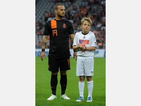 Einlaufkids FC Bayern Holland