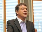 Verhandlung: Rehhagel tritt als Zeuge auf