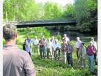 Erdinger Stadtrat auf Besichtigungstour im Stadtpark