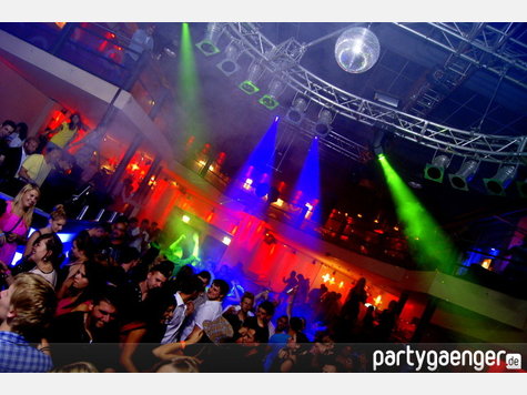 Q-Club, Kultfabrik - Tag 6