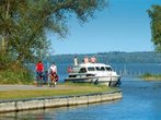 Reise mit Kindern in Mecklenburg-Vorpommern : Mit der Familie im Hausboot