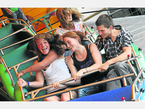 Als &bdquo;ausgesprochen h&ouml;flich&ldquo; empfanden die Schausteller ihre jugendlichen Besucher auf dem Sommerfest. Viele von ihnen wollen im n&auml;chsten Jahr wieder kommen. Foto: sh