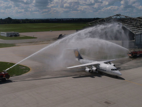 1171053332-avro18.9.jpg