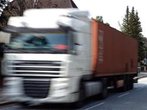 Ramsauer will Lkw mit neuen Dieselmotoren bei Maut entlasten
