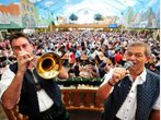Oktoberfest: Wiesn-Hit kommt von Tote Hosen oder Hubert von Goisern