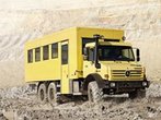 Neuer Unimog U 5000 6x6 mit drei Achsen