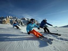 Dolomiti Superski umfasst 12 Skigebiete