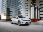Ein neues Design für den Toyota Auris Hybrid günstiger als der große Diesel
