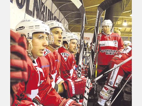 Nicht zurücklehen und nach vorne schauen: Die Mannschaft kann den Sprung in die Bayernliga-Zwischenrunde aus eigener Kraft schaffen und glaubt an ihre Chance foto: Tp Nicht zurücklehen und nach vorne schauen: Die Mannschaft kann den Sprung in die Bayernliga-Zwischenrunde aus eigener Kraft schaffen und glaubt an ihre Chance foto: Tp