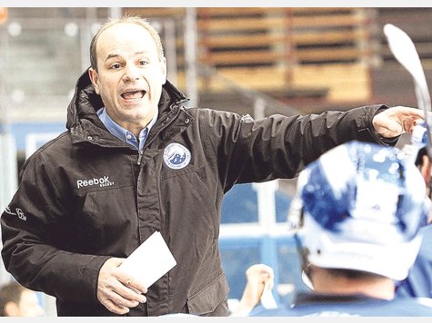 Bestimmt, aber besonnen: Toni Krinner hat offenbar einen besseren Draht zum Team als Axel Kammerer. foto: Rabuser Bestimmt, aber besonnen: Toni Krinner hat offenbar einen besseren Draht zum Team als Axel Kammerer. foto: Rabuser