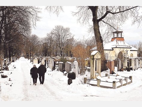 Den Riemer Friedhof nutzen viele Radler als Abk&uuml;rzung. Foto: ms