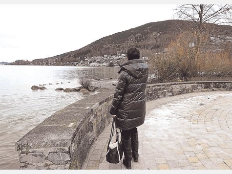 Trübe Aussichten: Der Streit um den Steg erhitzt die Gemüter. Der Holzpfad würde von der Länd (unser Bild) am Ufer entlang bis zur Macke-Anlage führen. Foto: Andreas Leder Trübe Aussichten: Der Streit um den Steg erhitzt die Gemüter. Der Holzpfad würde von der Länd (unser Bild) am Ufer entlang bis zur Macke-Anlage führen. Foto: Andreas Leder