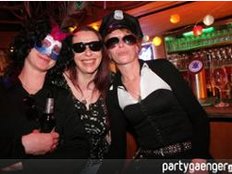Fasching total! Narren regieren die Region