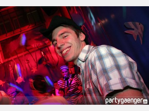 Fasching in Bad T&ouml;lz/Wolfratshausen - Kehraus im Kesselhaus mit den Oache Brothers Teil 1