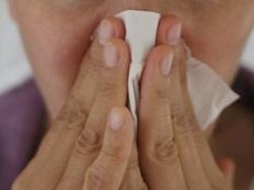 Influenza: Im Osten und Westen nimmt die Zahl der Grippe-Fälle zu.