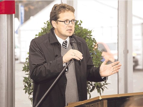Freut sich auf die n&auml;chste FFB-Schau in Olching: Messeleiter Josef Albert Schmid. tb-Foto: Weber