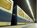 Gefangen in der U-Bahn: Defekt legt Zug der U2 lahm
