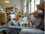 Pflege-WG: Zukunftsmodell für Deutschland?