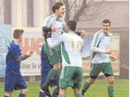 Holzkirchen siegt dank Bacher-Dreierpack