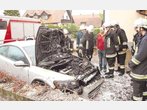 Volvo in Flammen Au Feuerwehr
