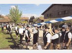 Erster Maibaum seit 50 Jahren: Prächtiger Spätzünder