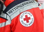 Grafing: Junge Frau (20) mit Bierflasche niedergeschlagen