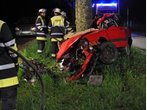 Jesenwang: 17-Jähriger fährt Auto gegen Baum: Beifahrer tot