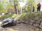 Bad Wiessee: Auto stürzt in Söllbach