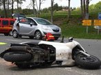 Unfall in Wildsteig: 17-jährige Rollerfahrerin verunglückt