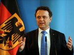 Bundesinnenminister Friedrich will Ausweisung von Hasspredigern erleichtern Bundesinnenminister Friedrich will Ausweisung von Hasspredigern erleichtern