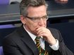 SPD und Grüne attackieren de Maizière wegen „Euro Hawk“