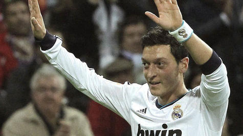 Mesut &Ouml;zil