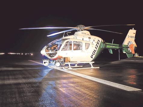 Start ohne Wiederkehr: Die f&uuml;nf Polizeihubschrauber verlassen bis 2017 den Flughafen M&uuml;nchen. Foto: Polizei