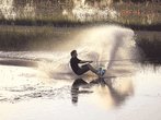 Hochwasser-Wakeboarden in Peiting