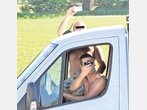 Gaffer behindern Rettungsarbeiten