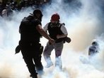Situation in Istanbul eskaliert: Verletzte nach Tränengas-Einsatz