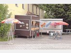 Verschandelt das Backmobil die Dorfmitte?