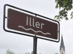 Irre Flucht vor Polizei in Senden: Mann schwimmt durch Kanal der Iller